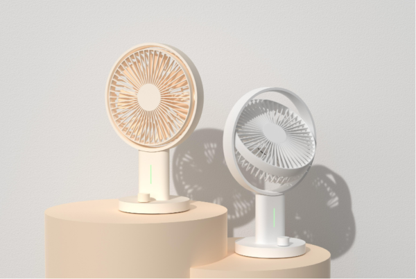 Desktop fan simple design good quality